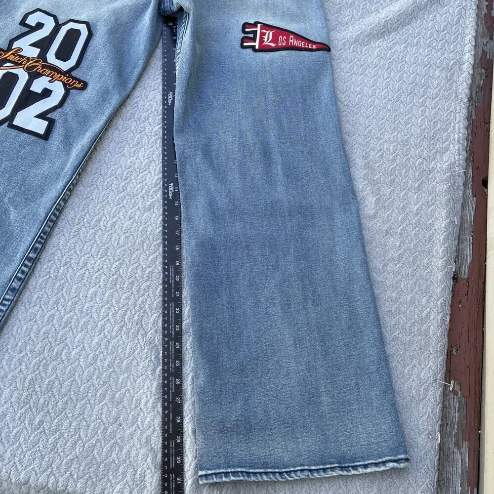 True Religion Jeans Patch Vinny Big T Flap Men’s 32 X 34 Ultra Baggy Varsity